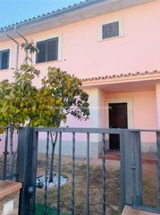 Rent Semi detached house in Son Cladera. Casa adosada en alquiler en el vivero