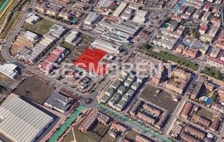 Residential Plot in Palacio. Conjunto de 2 solares unidos en venta en parla