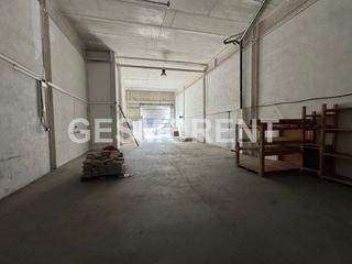 Location Bâtiment à usage industriel à Son Riera-Aeroport. Nave en alquiler en el polígono son oms