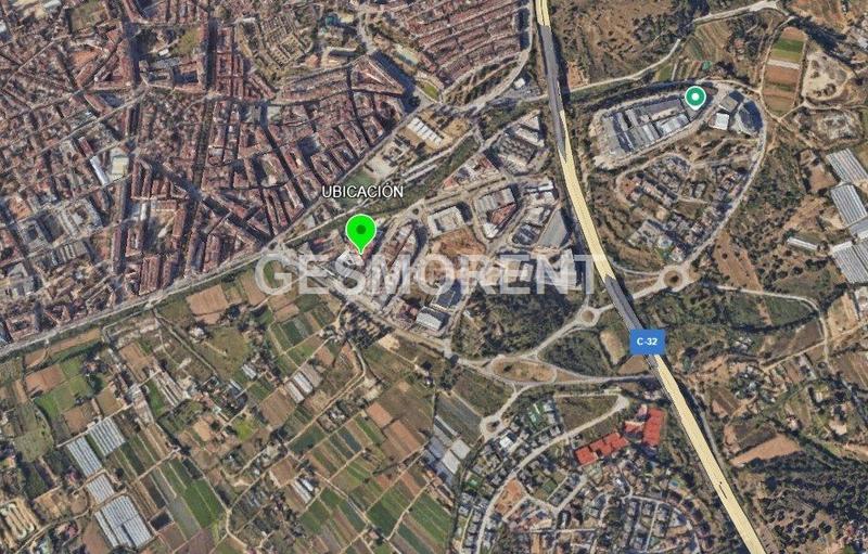 Foto c7bc2580-adbf-49ad-9285-6ca2ca32e06e. Nau industrial a Rocafonda Mataró