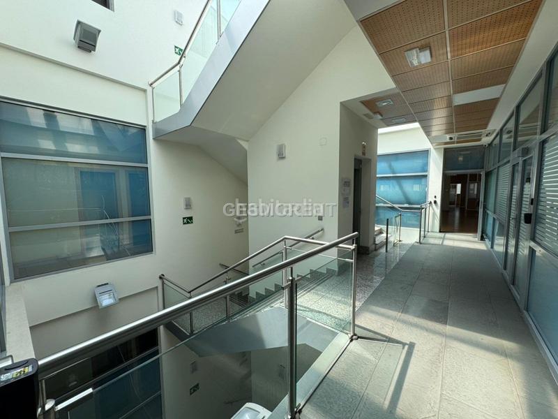 Foto cf634778-2b1b-41db-8a63-491dc12848bb. Nave industrial nave con oficinas en venta , madrid en San Fernando de Henares