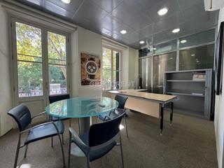 Lloguer Oficina a La Llotja-Born. Oficina en alquiler junto al paseo marítimo