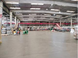 Miete Fabrikhalle in El Barral Ferial. Nave logistica en alquiler en el poligono de coslada, madrid