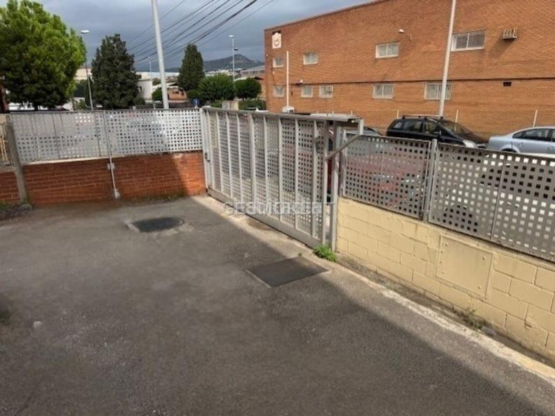 Foto 4b016d7c-0f0e-44be-8a65-0b07a056323f. Alquiler nave industrial nave en venta y alquiler en Sant Joan Despí