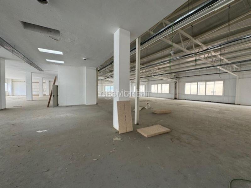 Foto 6673be29-e0ac-4d2f-8e42-7c01c7997153. Alquiler nave industrial nave en venta y alquiler en Sant Joan Despí