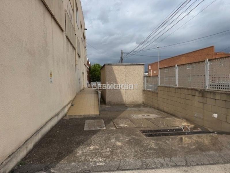 Foto 95ea3959-d706-4648-9784-361f3bcedb80. Alquiler nave industrial nave en venta y alquiler en Sant Joan Despí