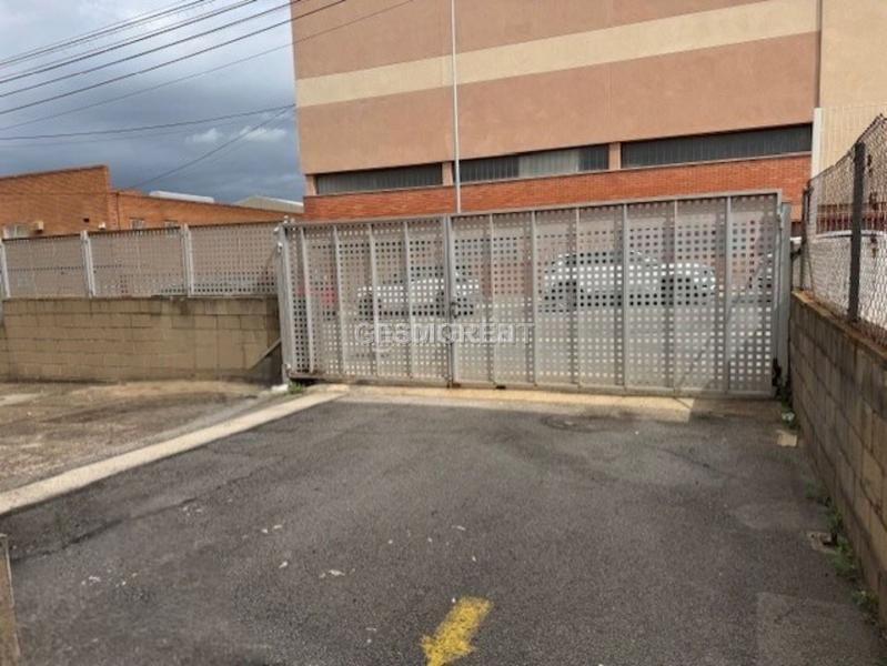 Foto 04f651ed-31c9-429c-8b1e-6d3fce1a85bf. Miete fabrikhalle in Les Planes Sant Joan Despí