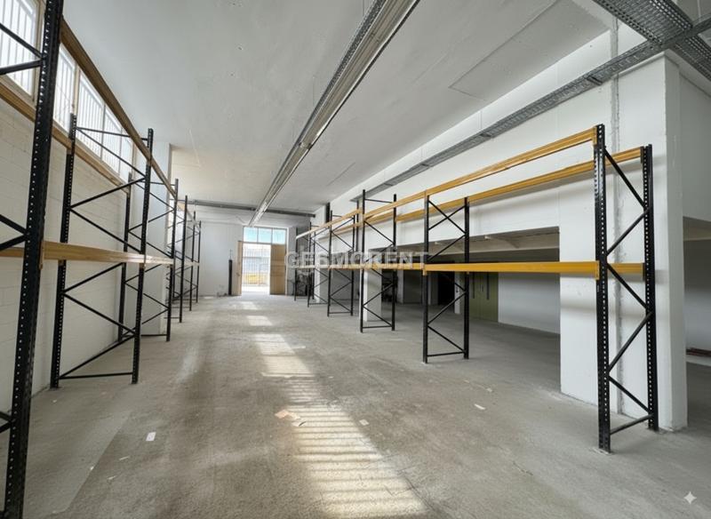Foto a20c6d2e-fa86-45b5-a714-47e3d24611cd. Miete fabrikhalle in Les Planes Sant Joan Despí
