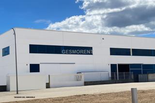Nave industrial en Vilamalla. Naves 2 en venta en el polígono empordà, en girona