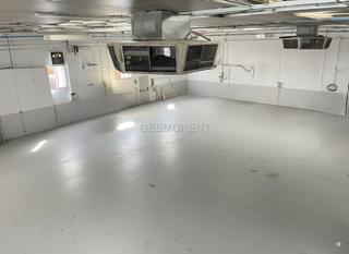 Nau industrial a Fuenlabrada II-El Molino. Nave con inquilino a corto plazo en venta en el polígono la lagu