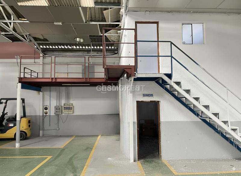 Foto d1867c89-b2ea-4dad-a1a7-e85f0401d217. Bâtiment à usage industriel dans Fuenlabrada ii-el molino Fuenlabrada