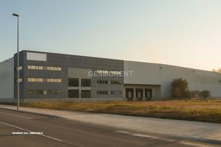 Fabrikhalle in Campllong. Nave en venta con inquilino en campllong, girona
