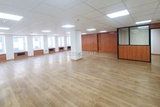 Lloguer Oficina a Cortes-Huertas. Oficina en alquiler en las cortes, barrio en el centro de madrid