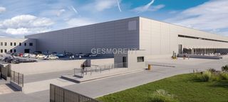 Affitto Capannone industriale in La Dehesa de Moratalaz. Promoción en alquiler de naves en construcción en illescas, tole