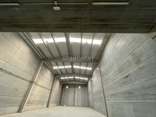 Lloguer Nau industrial a Can Vinyals. Nave de obra nueva finalizada en alquiler en esparraguera, barce
