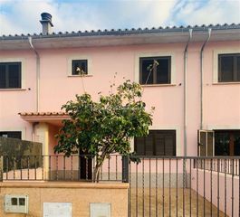 Rent Semi detached house in Son Cladera. Adosado en alquiler en el vivero