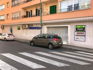 Geschäftsraum in Marquès de Fontsanta. Local comercial en alquiler en marques de fontsanta