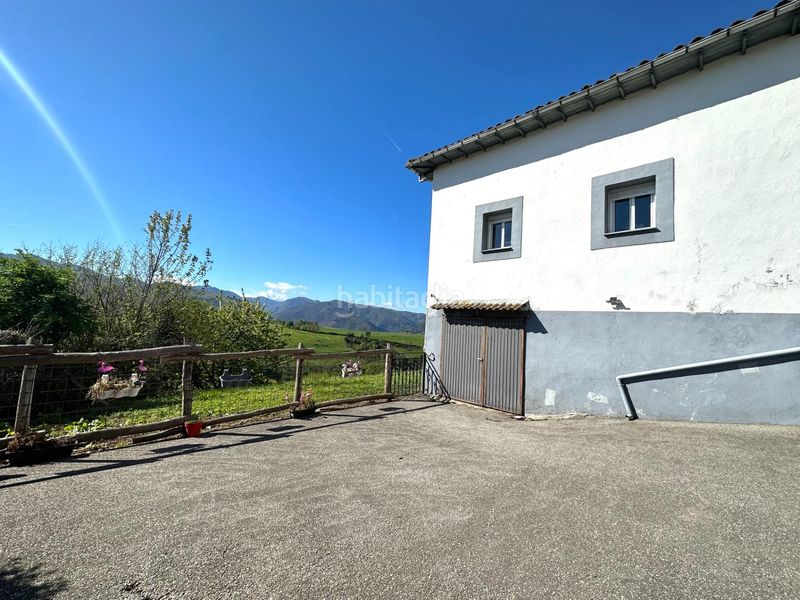 Foto 7cf3ad99-2686-4297-bb60-f62c4c48b4ad. Xalet amb calefacció aparcament piscina a Tineo