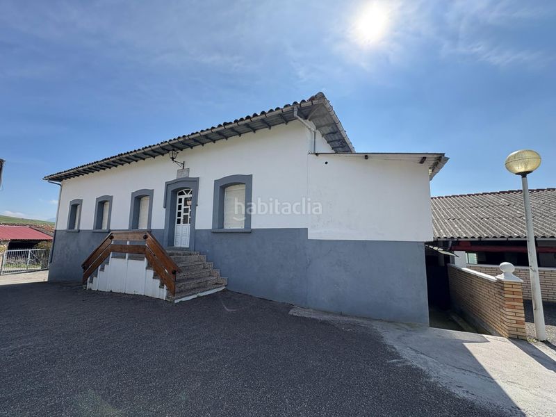 Foto a420815b-c566-49e5-98d1-d63748e3113e. Xalet amb aparcament piscina a Tineo