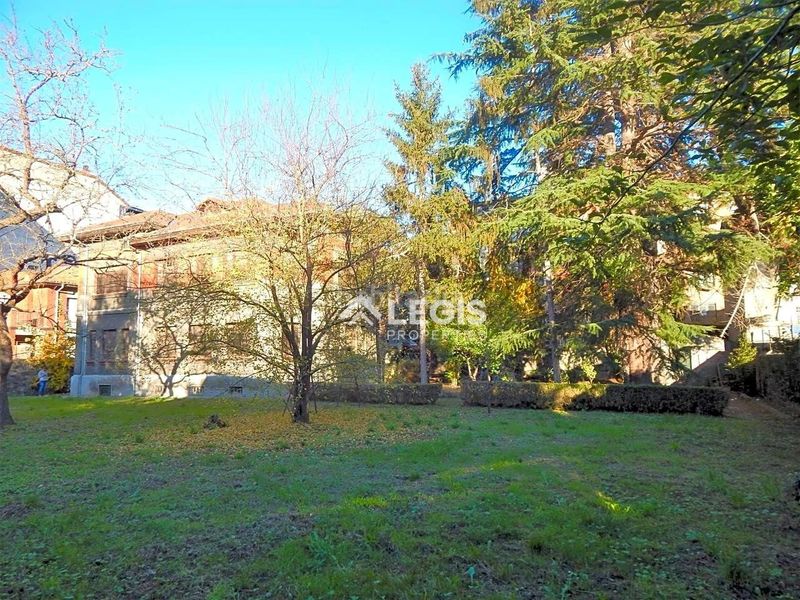 Foto d80fc36f-4520-4883-9fd3-76d13e0e73f9. Chalet in calle calle de vital aza 38 in Lena