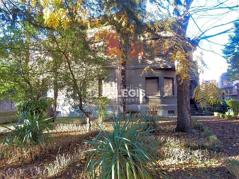 Foto dc6c93eb-e2dd-4494-9b06-45593bf5f94d. Chalet in calle calle de vital aza 38 in Lena