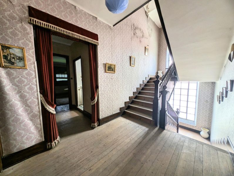 Foto f7ff621a-5a7c-41d6-9ae7-2fb9f2cd7d68. Chalet in calle calle de vital aza 38 in Lena