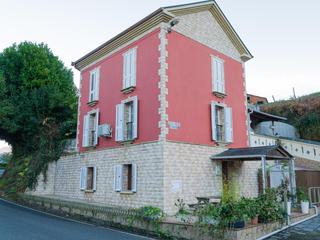 Edifici  Lugar trelles. Edificio de apartamentos en coaña asturias