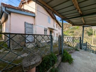 Maison jumelée  El castro. Caserio con terreno en el castro moreda aller