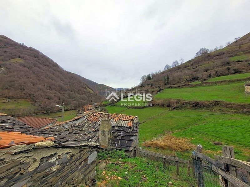 Foto 6e4d5027-3fe9-44f0-b946-496ddb4be70d. Casa a Aller