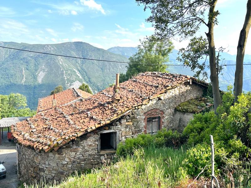 Foto a495768e-4e85-4bb0-b175-9fbe66f777c2. Casa construcción en piedra con encanto en aldea el pevidal, en Salas