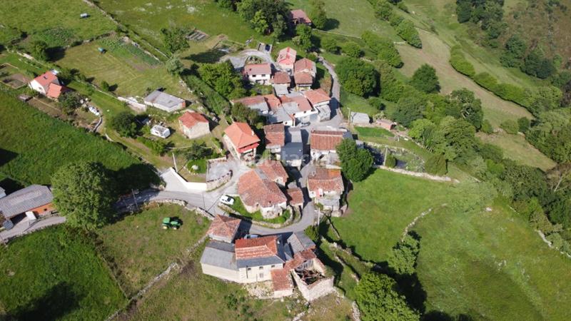 Foto b5a9552a-62a3-4b26-b782-61230a1d4f84. Casa construcción en piedra con encanto en aldea el pevidal, en Salas