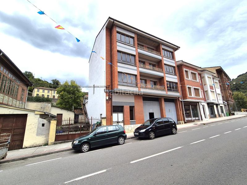 Foto 00a5229c-c900-4e9c-b40e-62dc424146e3. Edifici a calle carretera general 41 a Aller