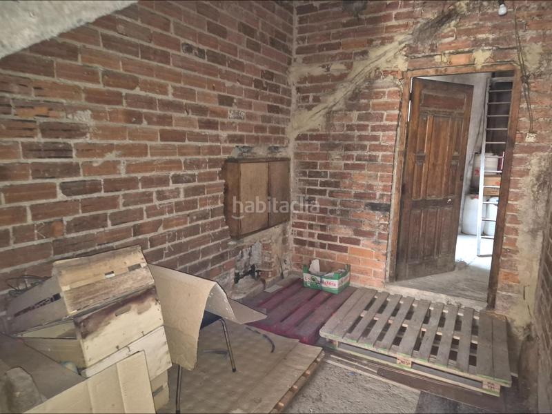 Foto 4c1446c0-01e0-4b94-aa6b-acf0af26ad76. Edifici a calle carretera general 41 a Aller