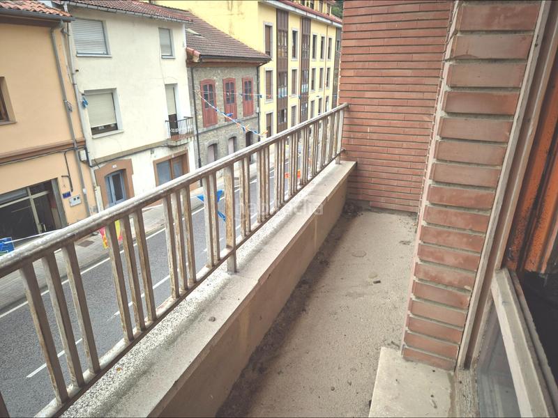 Foto 5accc300-305d-4679-9312-ee8b0d3e3eec. Edifici a calle carretera general 41 a Aller