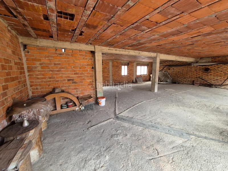 Foto 8bc7c0a6-b92f-414c-a8f3-1daee2ef1a31. Edifici a calle carretera general 41 a Aller