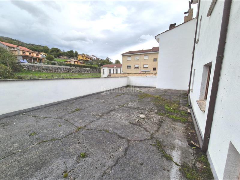 Foto b092fdcc-f6c4-47de-b04d-846529daa70e. Edifici a calle carretera general 41 a Aller