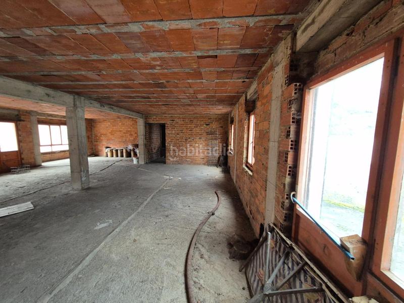 Foto cd5c1182-ebaa-4c70-8d6e-11890e3fb0b1. Edifici a calle carretera general 41 a Aller