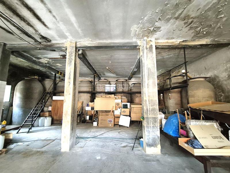 Foto fe4dd5dd-a57e-415a-8e88-0fb2a5a80d22. Edifici a calle carretera general 41 a Aller