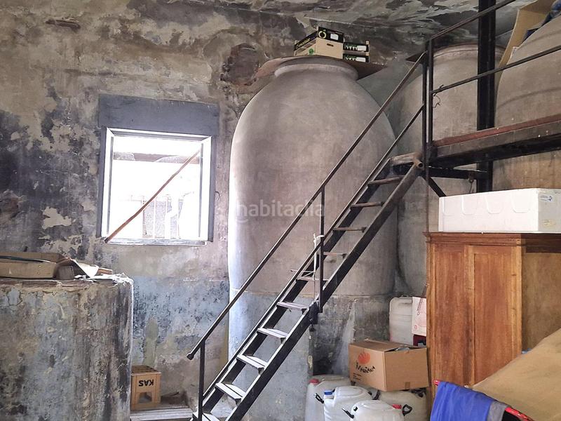 Foto ffafa07b-17ba-4157-9058-5b53ff571c67. Edifici a calle carretera general 41 a Aller