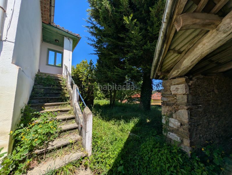 Foto 1d74ea2e-c5b8-4d49-b704-1a018e02067a. Casa amb aparcament a Salas