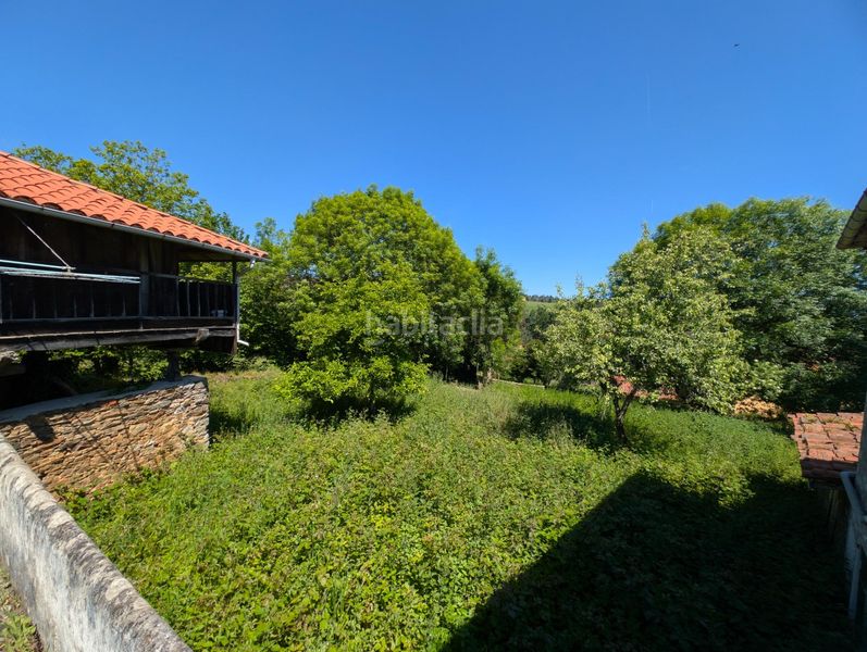 Foto 94839743-9d33-4ce8-be8c-b005f5fe30a1. Casa amb aparcament a Salas
