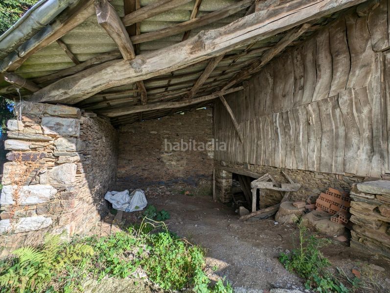 Foto c74bf64e-2e24-41d4-8bd5-5effef8b2e67. Casa amb aparcament a Salas