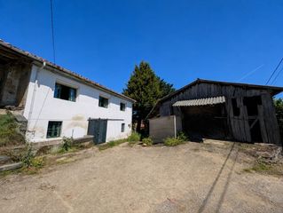 House  Lugar barrio,el. Conjunto rural tradicional asturiano rodeado de 1700 mts de finc