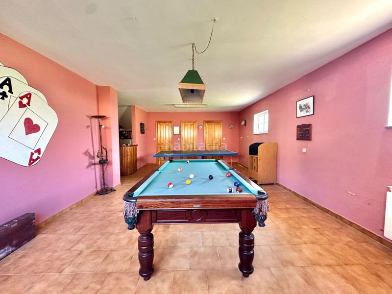 Foto 52e37d1d-ee9c-4aee-8828-476233f50779. Xalet amb aparcament piscina a Valdés