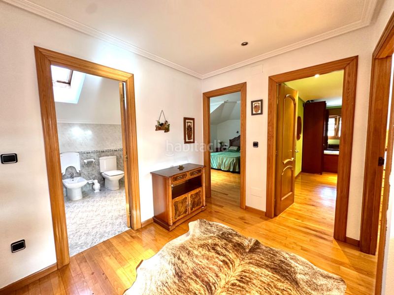 Foto 65cda965-c56b-4c56-ba58-0ae93a90a532. Xalet amb aparcament piscina a Valdés