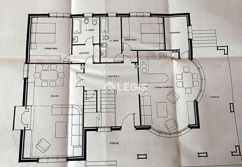 Foto 740425c3-c955-4926-85eb-8fb66e41aea5. Xalet amb aparcament piscina a Valdés