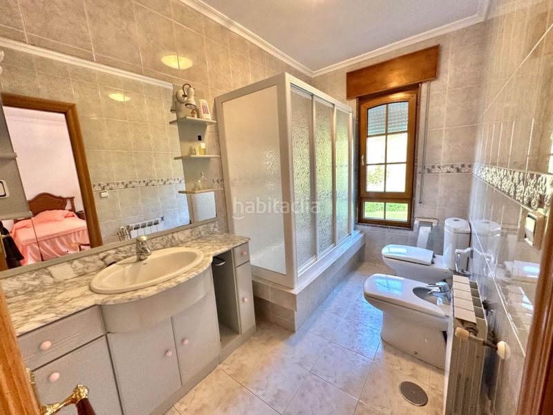 Foto 888970b2-9f68-47db-9428-d3959d319b70. Xalet amb aparcament piscina a Valdés