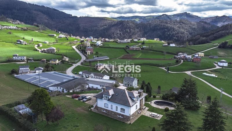 Foto 9d74eb60-1aa4-4de3-987f-1888e741e069. Xalet amb aparcament piscina a Valdés