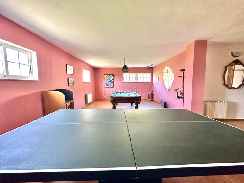 Foto dc517b8e-5135-4805-ae37-fa29e9811a38. Xalet amb aparcament piscina a Valdés