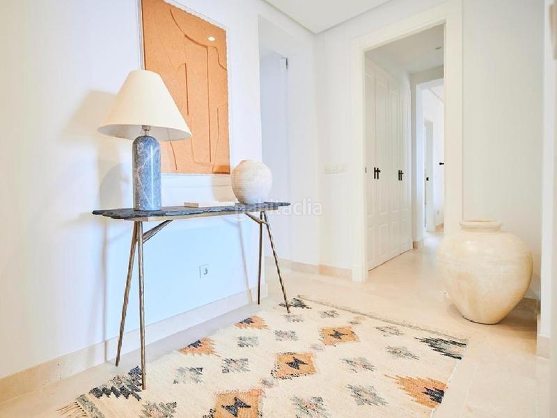 Foto 90ef9231-da7f-43a6-9411-fa523c7c29bc. Apartamento exclusivo conjunto residencial en nueva andalucía, en Marbella